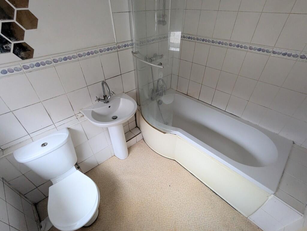 PXL_20251023_0849...