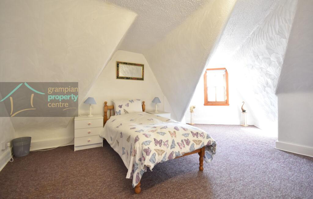 bed 1 .JPG
