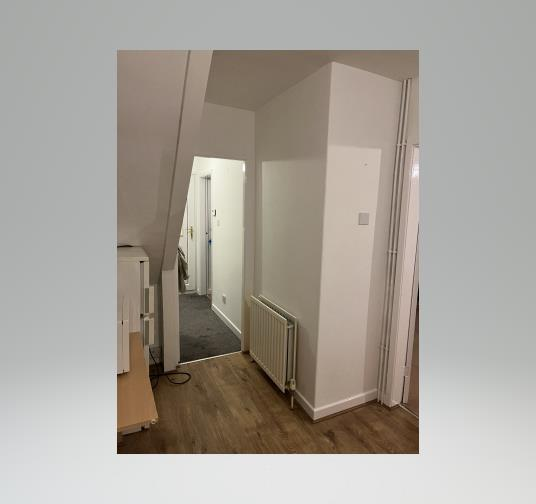 Kitchen hallway.png