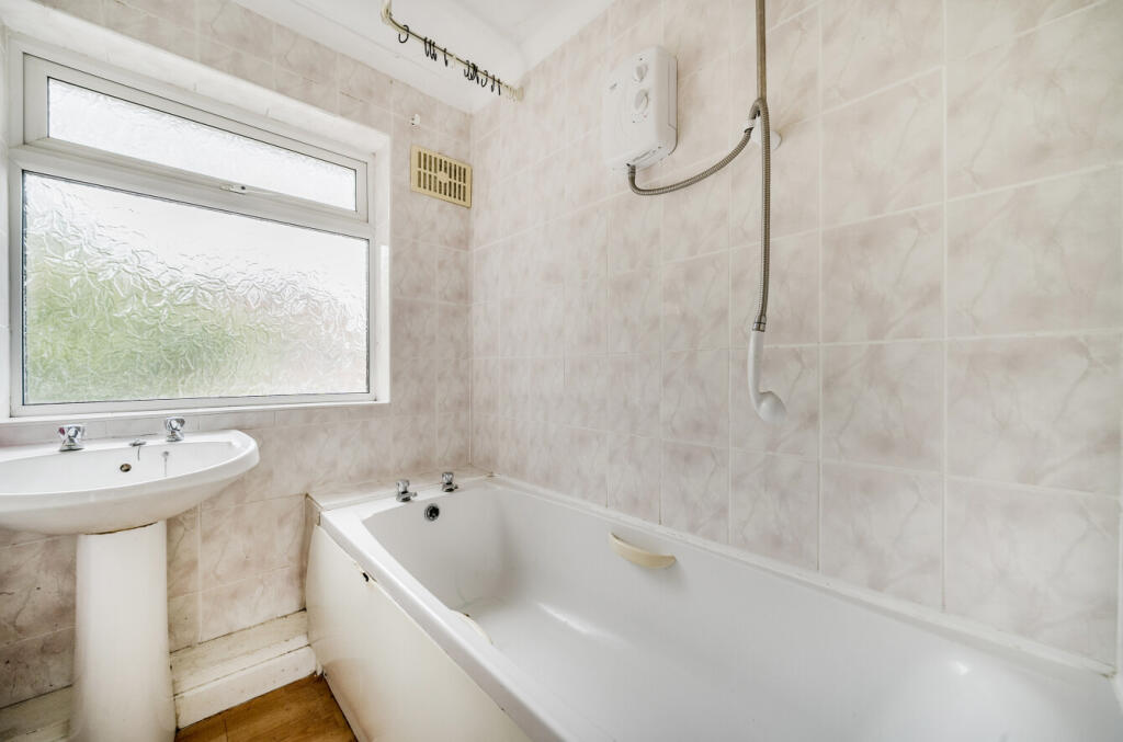 1340421-12-68a44a...