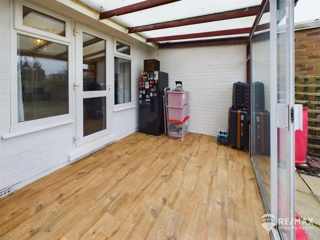 Sun Room (2).jpg