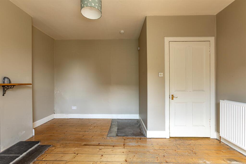 1 Ashley Cottages Newtown 09.JPG