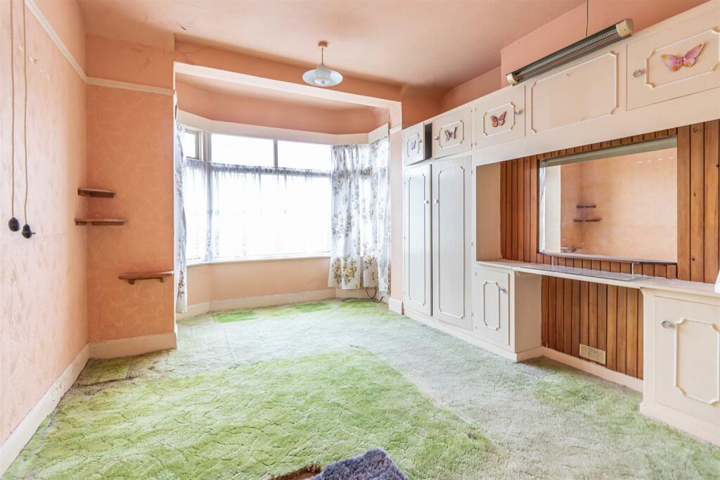 double bedroom