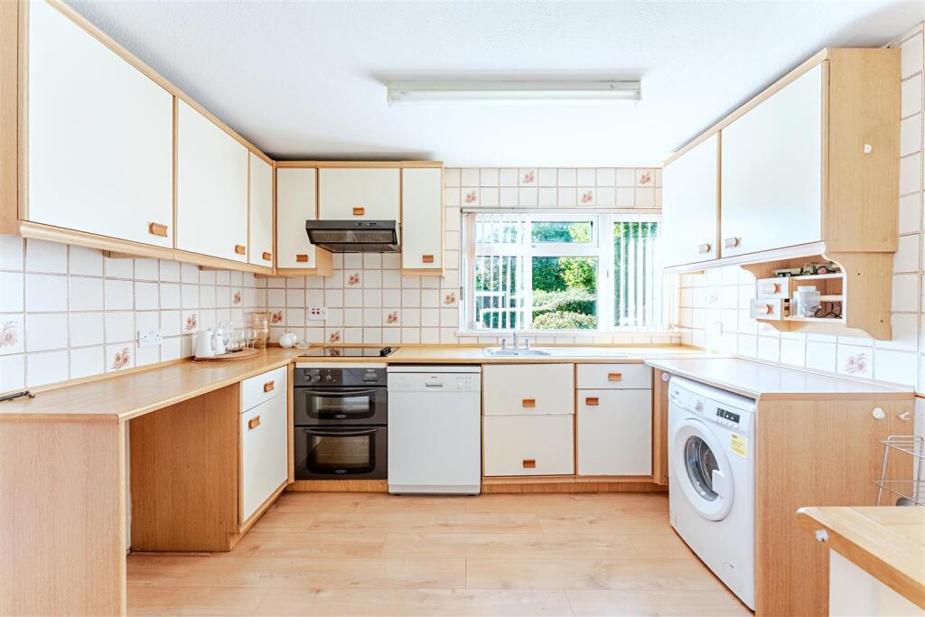 56 Stowey Road, Yatton 36.jpg