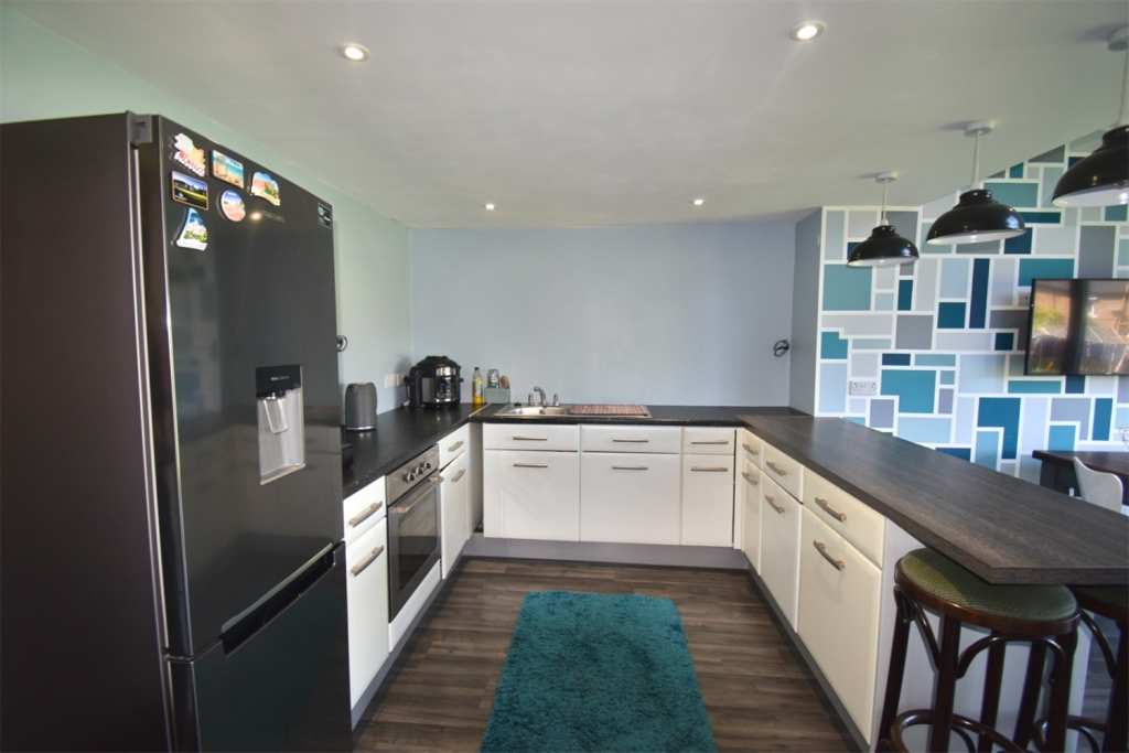 Fitted living Kitche