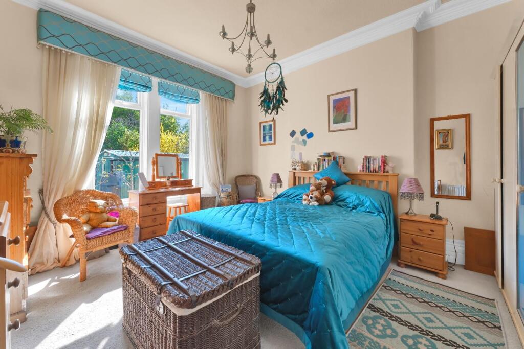 MT 6 Ellenborough Park Road, WSM 10.jpg