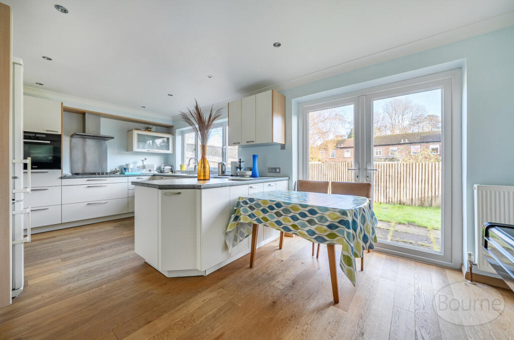 5652a80a-03a9-473...