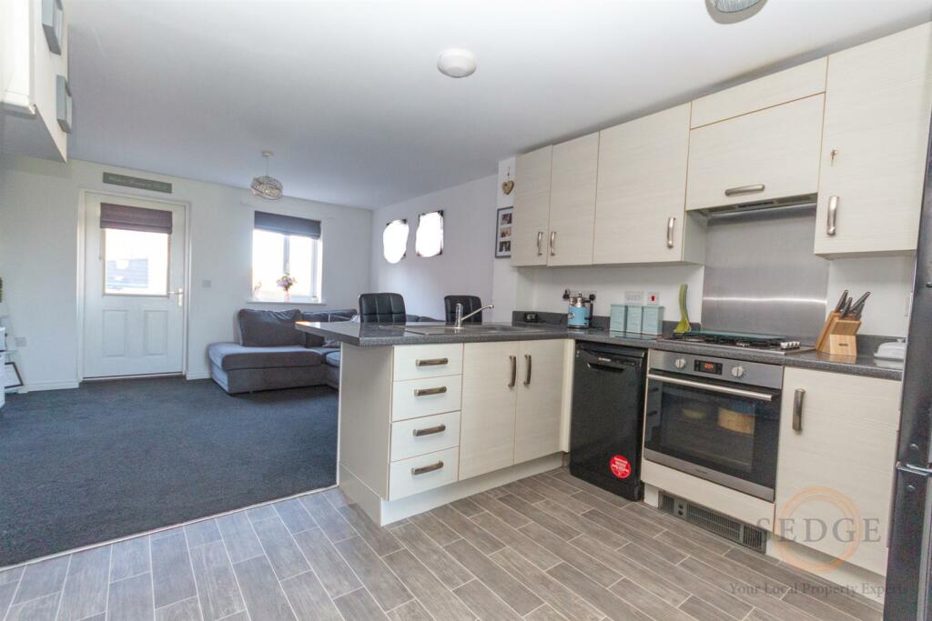 5 perry close -51.jpg