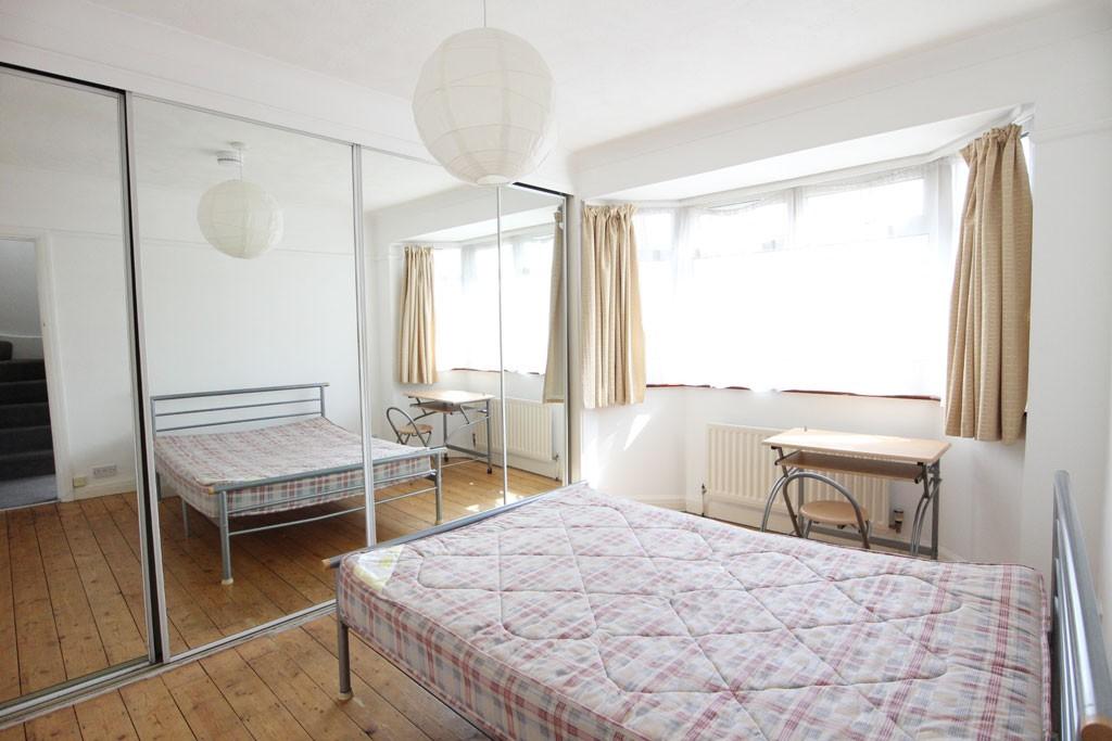 bed 2 - 1st floor
