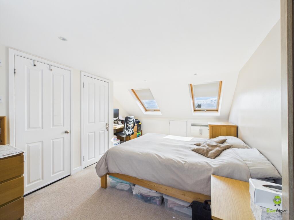 Presented by Kevin at EweMove Bexleyheath and Dart