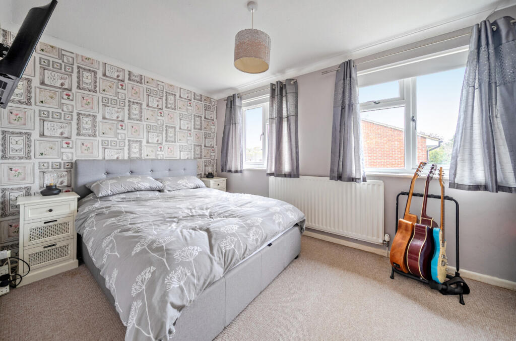 1384602-2-6928439...