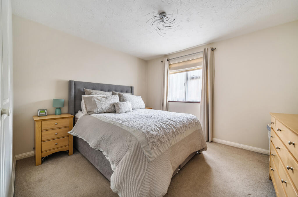 1341060-15-68a6f8...