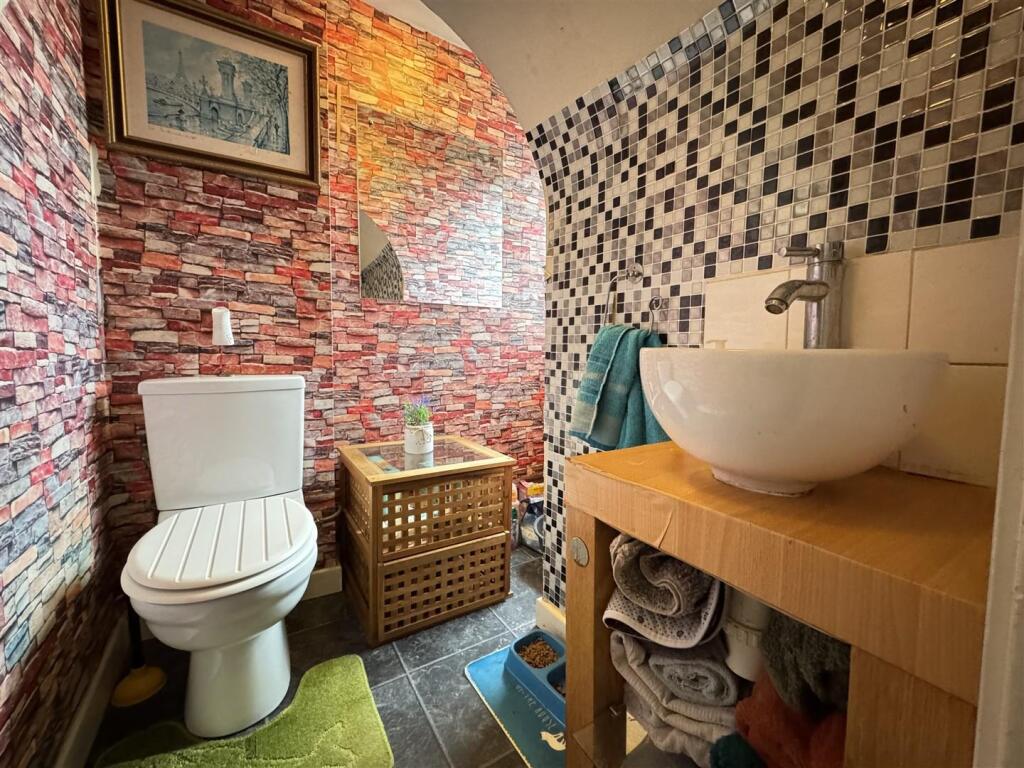 IMG_6434 (Large).JPG