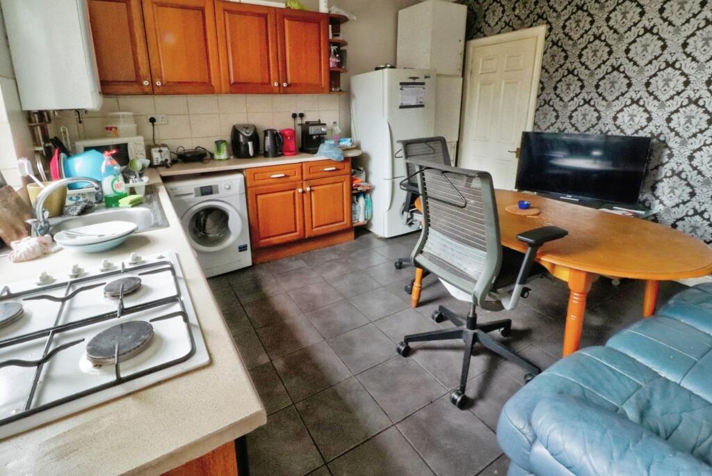 Ad9e1057-IMG_4758_59_60