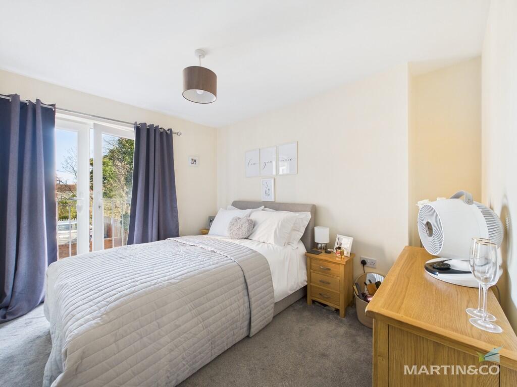 CAM03111G0-PR0272...