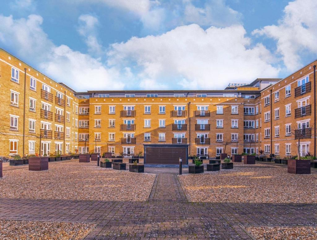 Courtyard.jpeg