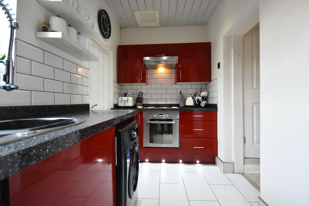 Kitchen 2
