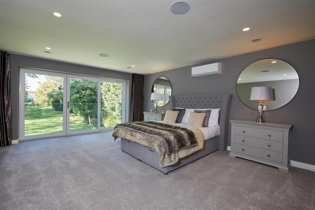 Broad View_Interior_009.jpg