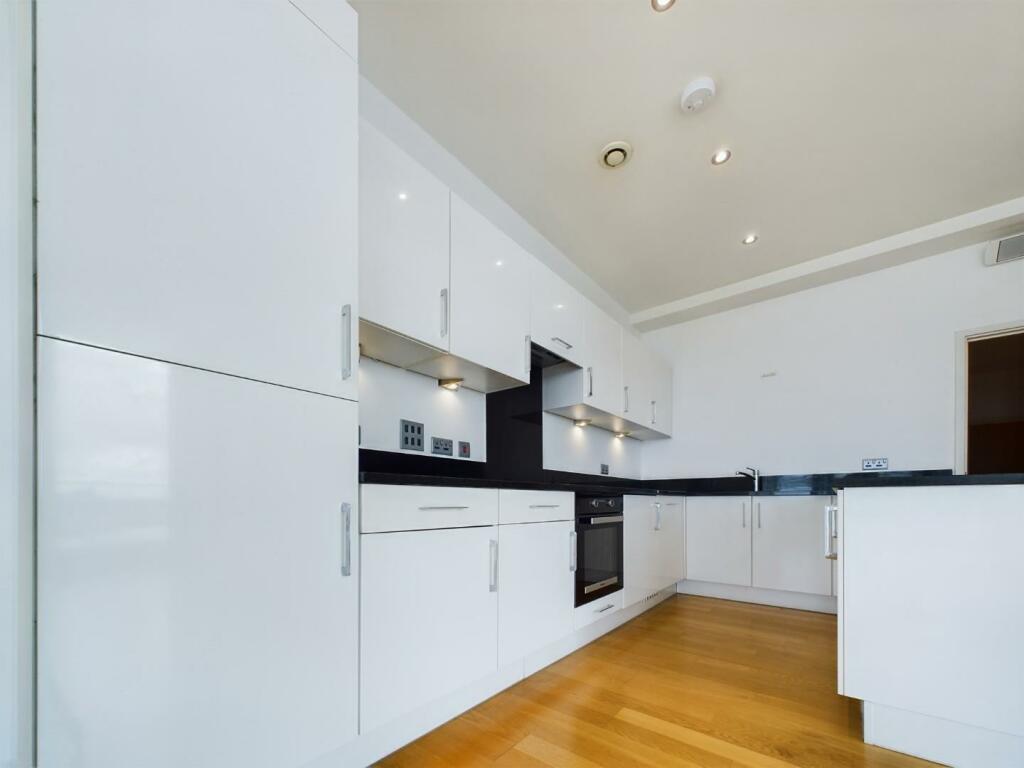 Kitchen.jpg