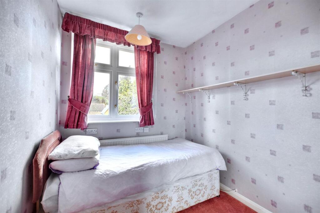 Bedroom 3_1.jpeg