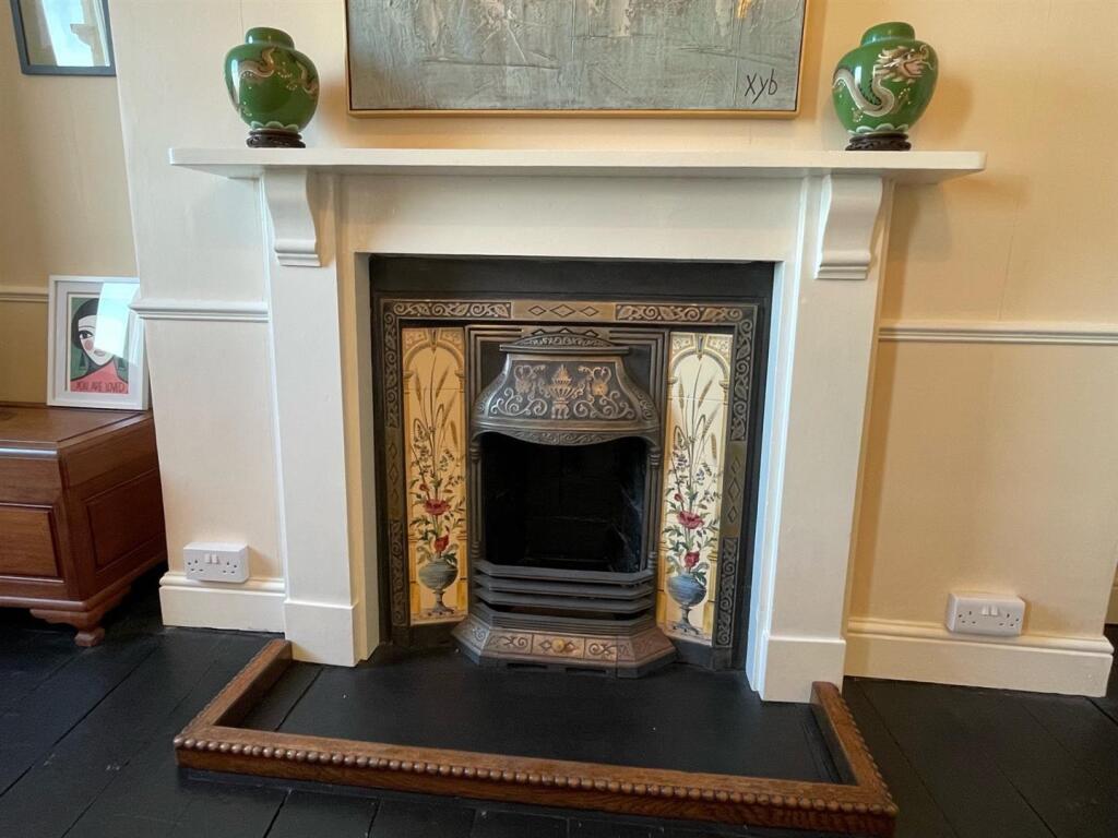 Fireplace.jpg
