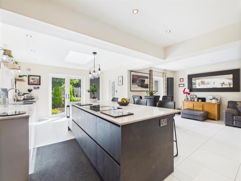 Stunning Living Kitchen/Dining/Snug