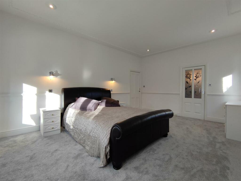 Bedroom 1 Aspect 2
