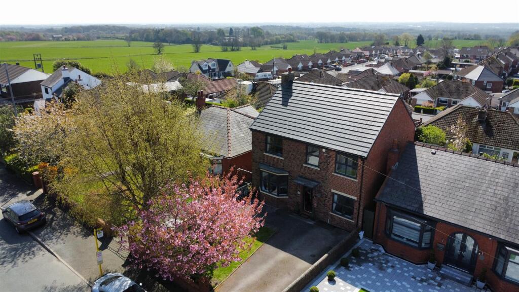 Newton Road, Billinge, WN5 7