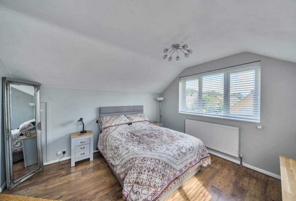 1346778-17-68bb30...