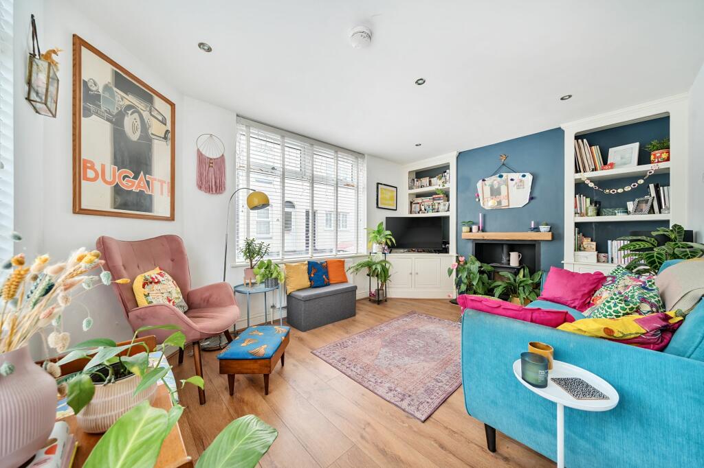 Living Room (4)