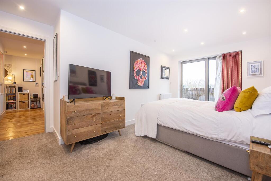 5-taggs-house-42-summer-road-0001 (3).jpg