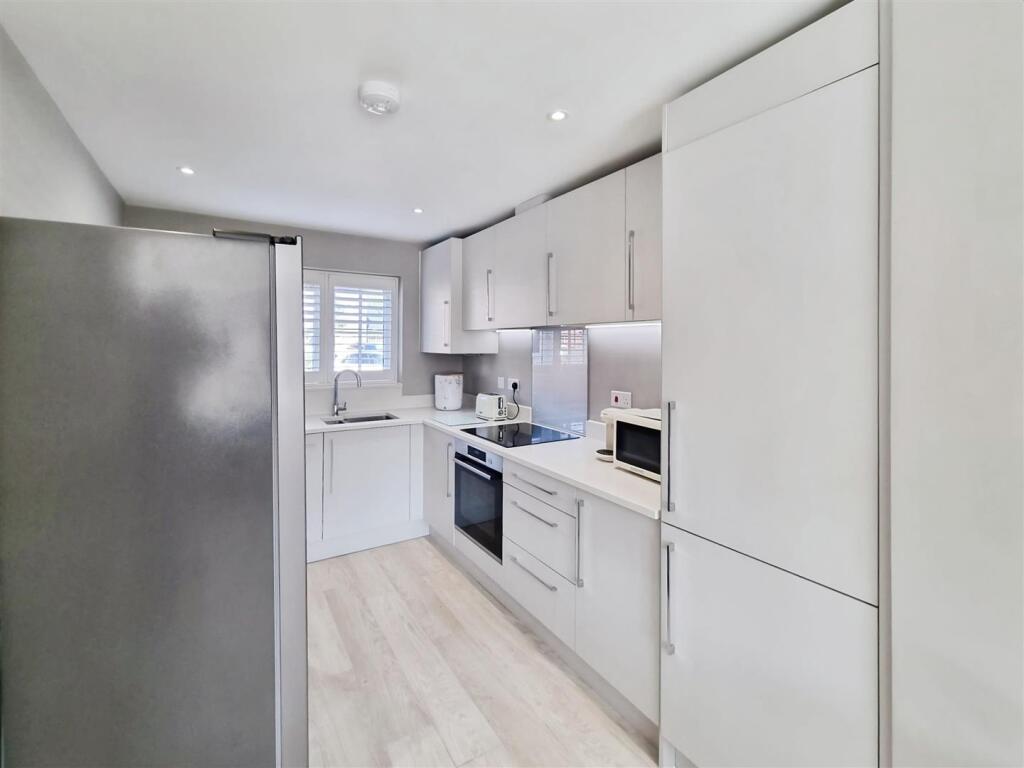 94b83398-PHOTO-2025-09-08-16-06-56 20 283 29.jpg