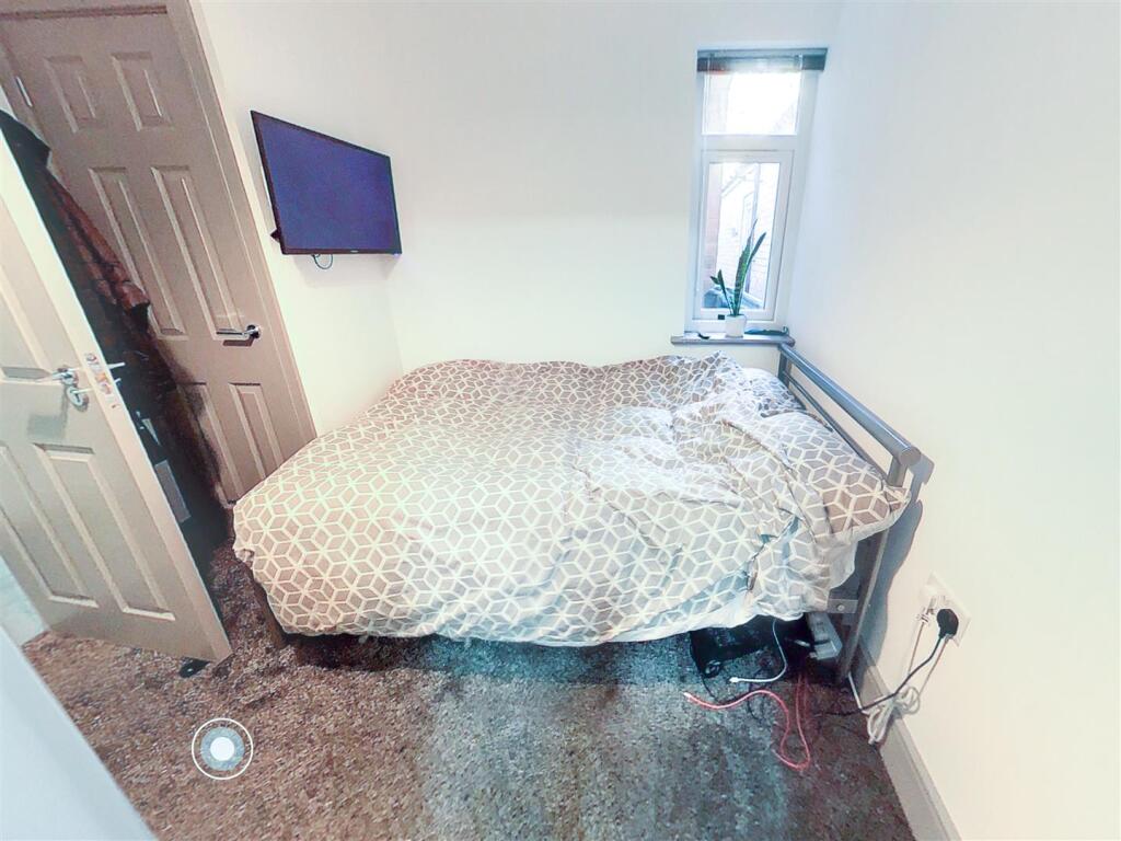 Screenshot 2024-10-0