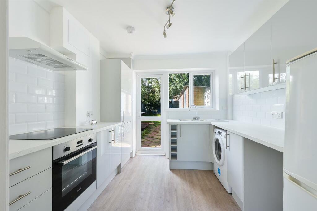 HOMEFIELD GARDENS, 17 - (6).jpg