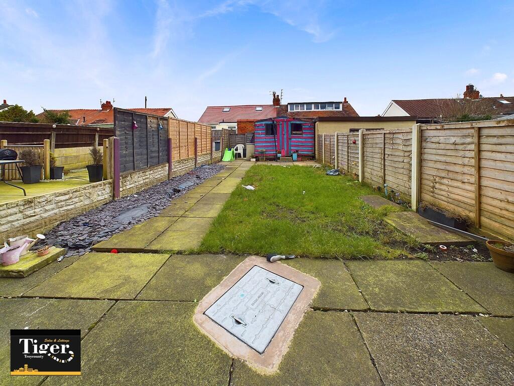 CAM02176G0-PR0476...