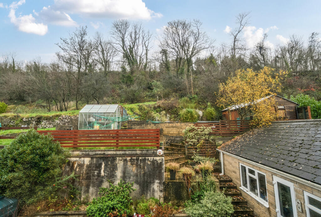 1386200-22-693178...