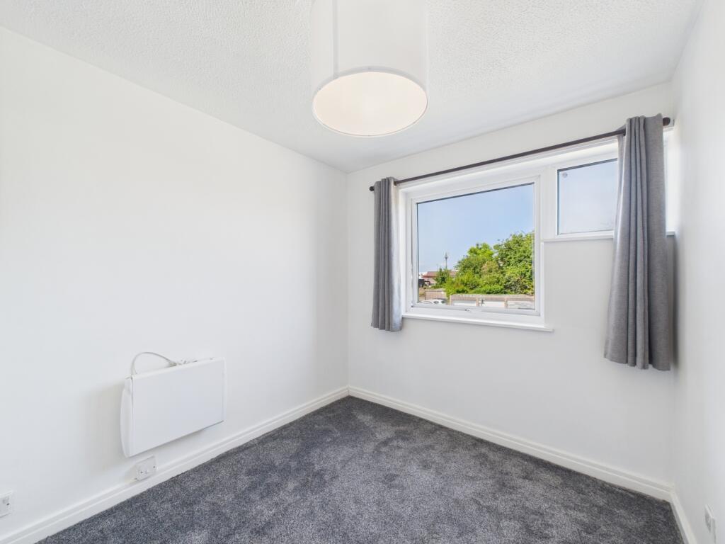 CAM02023G0-PR0144-STILL010