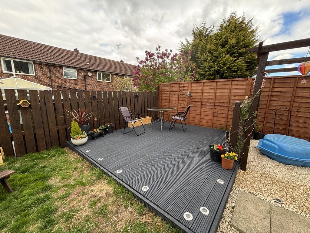 Rear garden/ deck