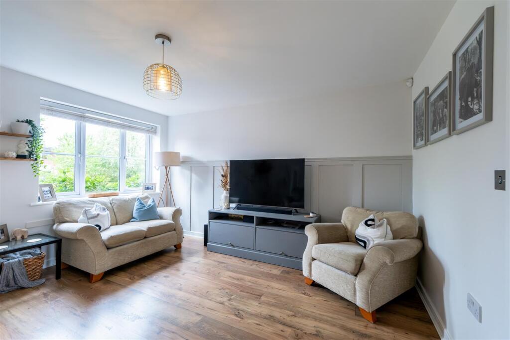 19 Thornley Green-008.jpg