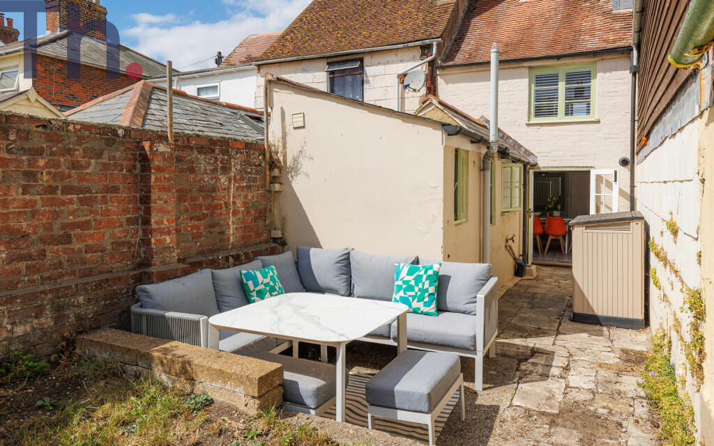 Outdoor Seating Area