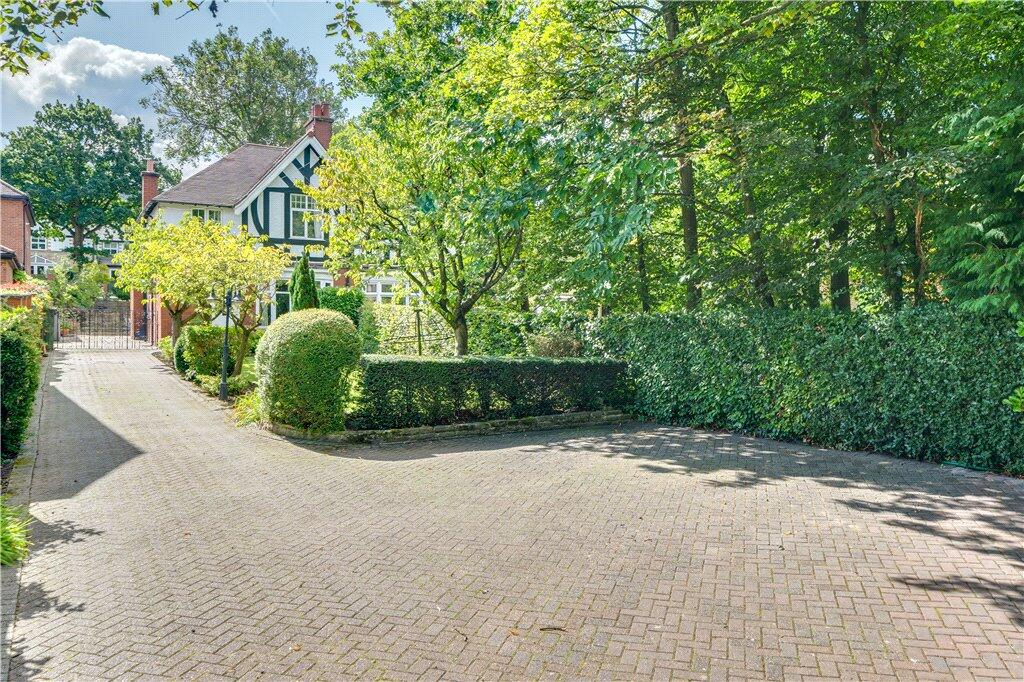 Parking &amp; Driveway