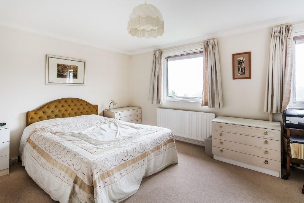 Master bedroom.jpg
