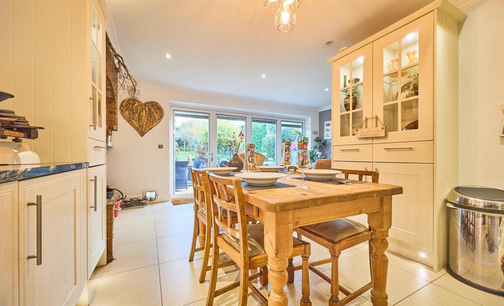 Brookside, BB 14.jpg