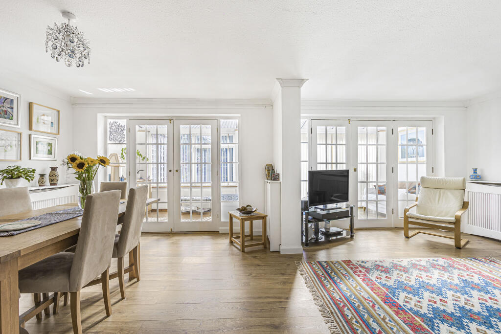 Living/Dining Room