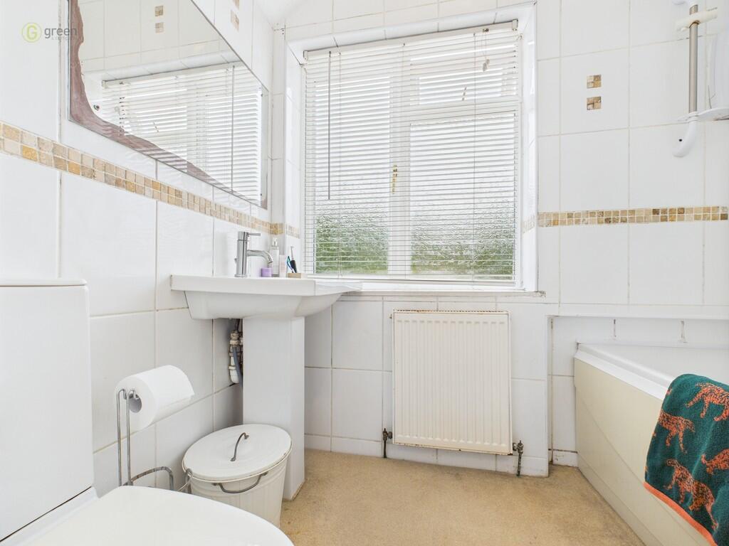 CAM03830G0-PR0182...