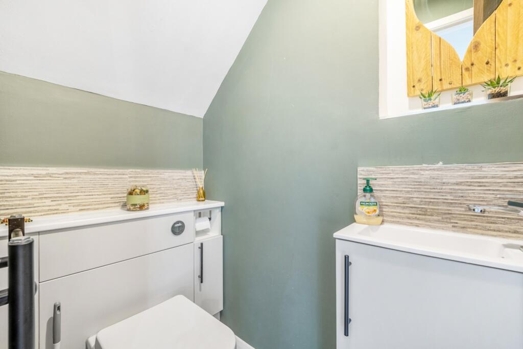 28 St. Leonards Avenue (Woodhall Spa)-11