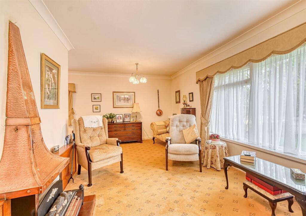 65 Six Ashes Road-03.jpg