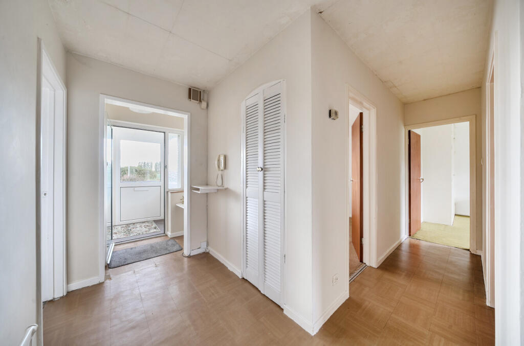 1359274-6-68d41cb...