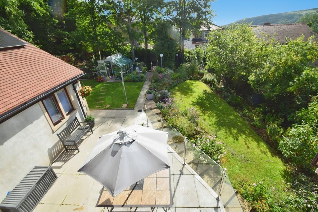 1e768875-Garden 2...