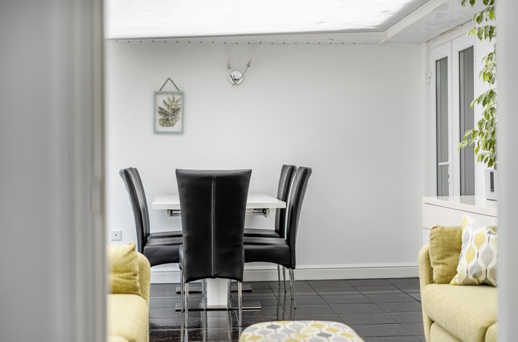 1326782968791878893ee